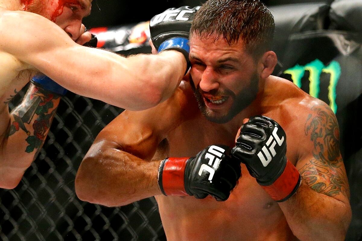 Chad Mendes Injury: Updates on UFC Star's Thumb, Return