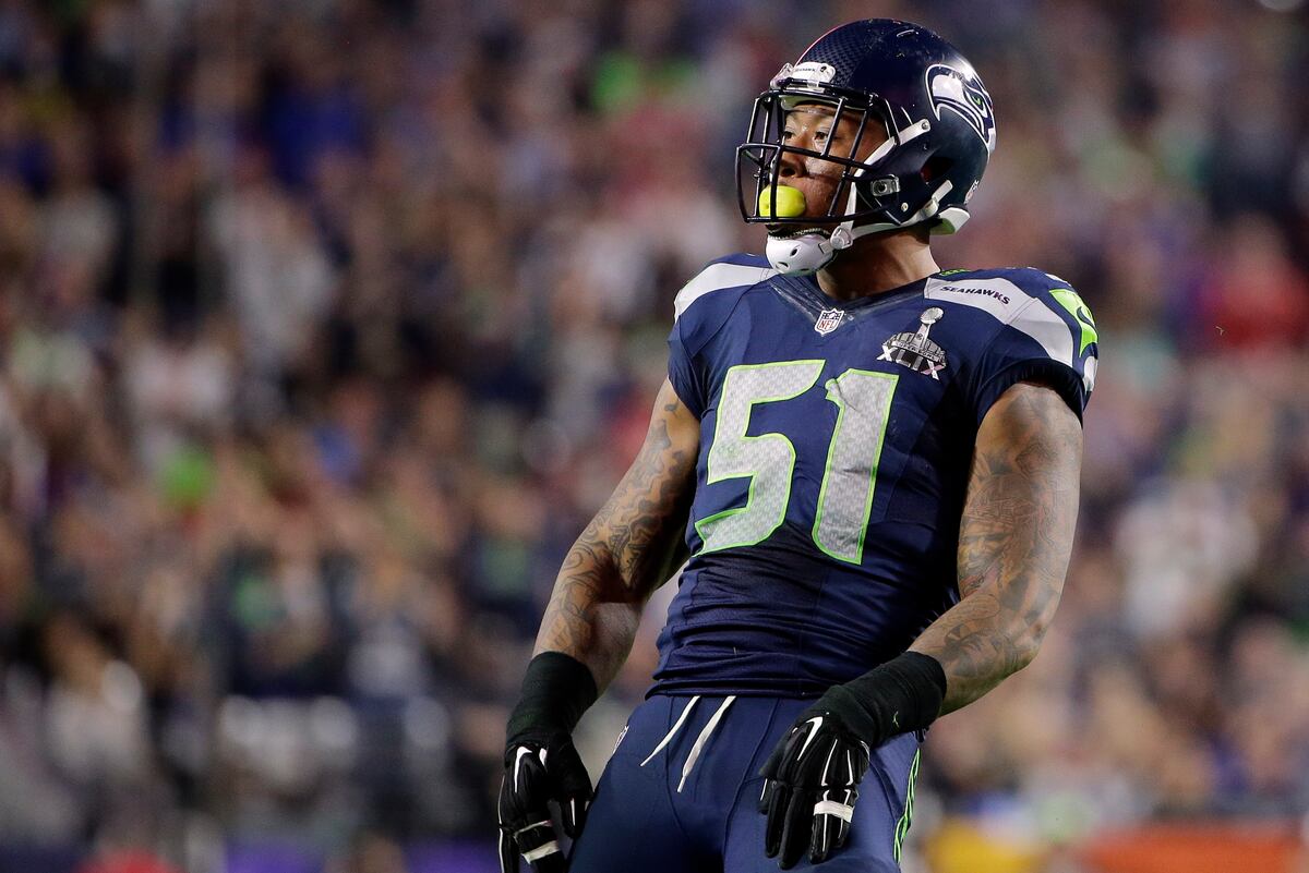 Should Seattle Seahawks Extend Bruce Irvin Before Heading