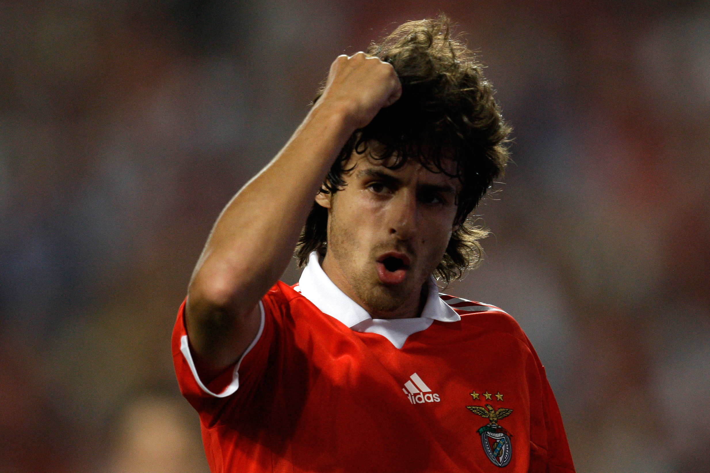 Pablo Aimar retires from football at 35 - Eurosport