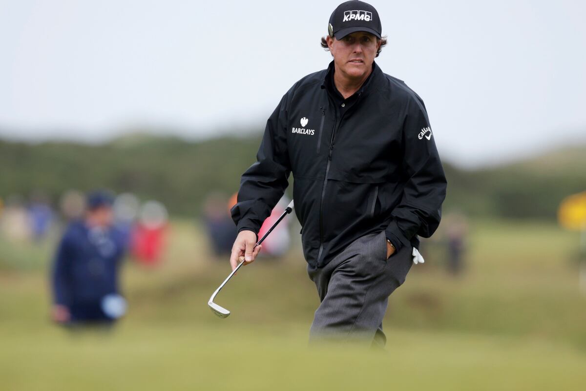 Phil Mickelson at British Open 2015: Sunday Leaderboard Score and