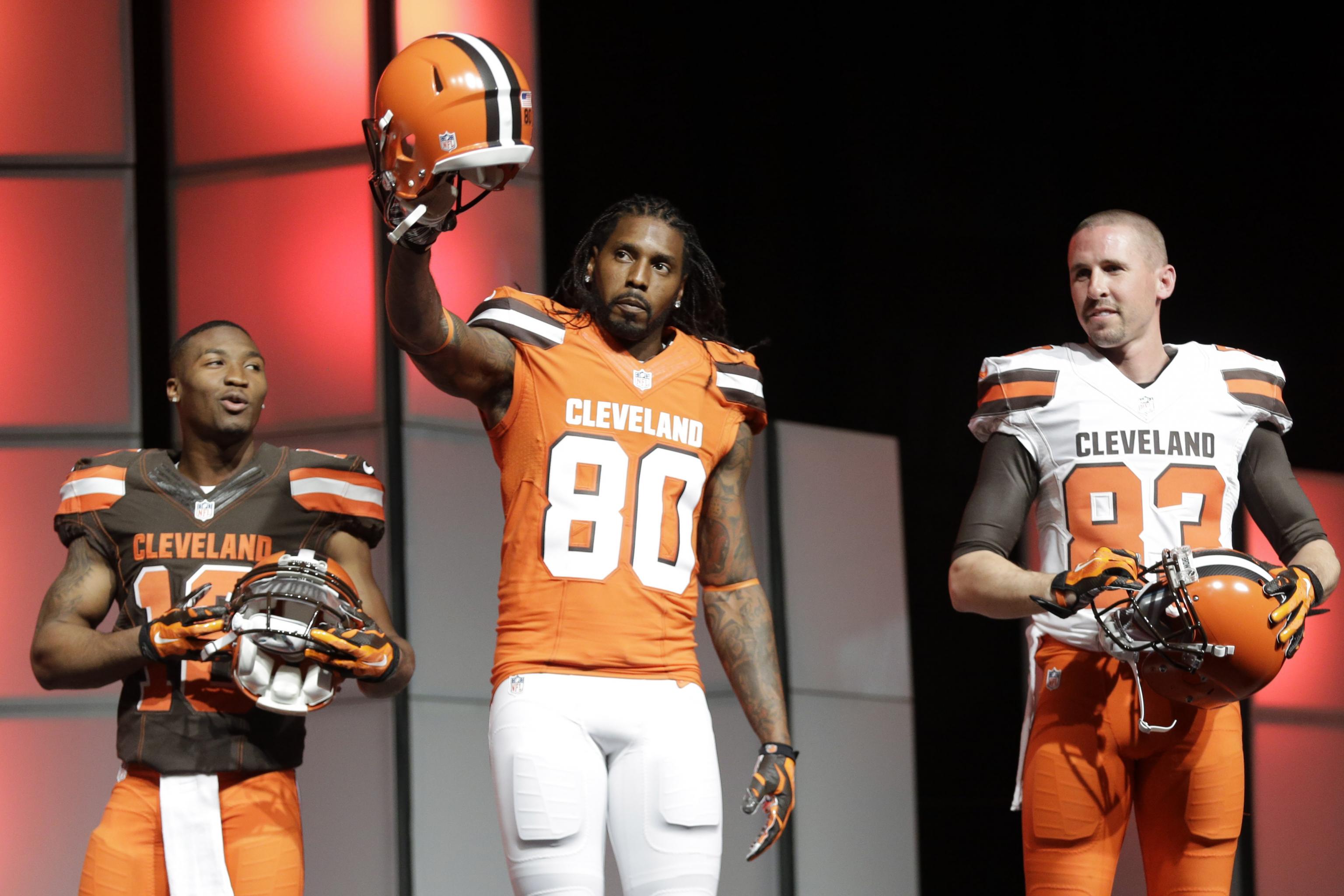 New Orleans Saints WR Jarvis Landry's high school retires his jersey