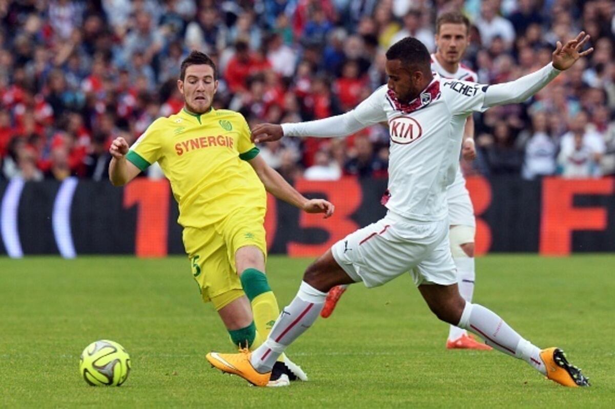 black and grey nike air forces