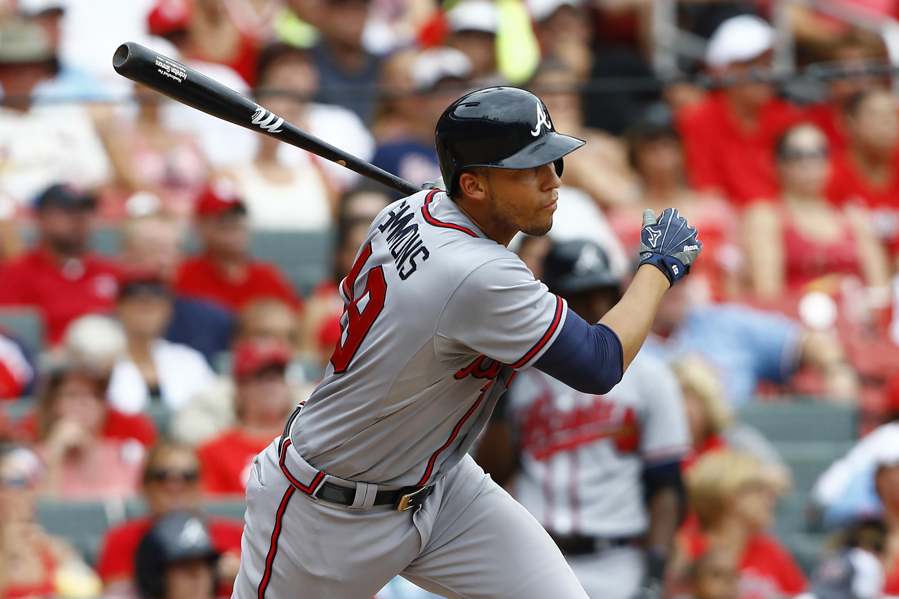 Braves trade shortstop Andrelton Simmons to Angels
