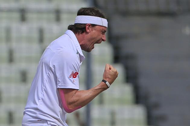 South Africa’s Dale Steyn celebrates after the dismissal of Bangladesh’s Mahmudullah during the first day of their second cricket test match in Dhaka, Bangladesh, Thursday, July 30, 2015. (AP Photo/A.M. Ahad)
