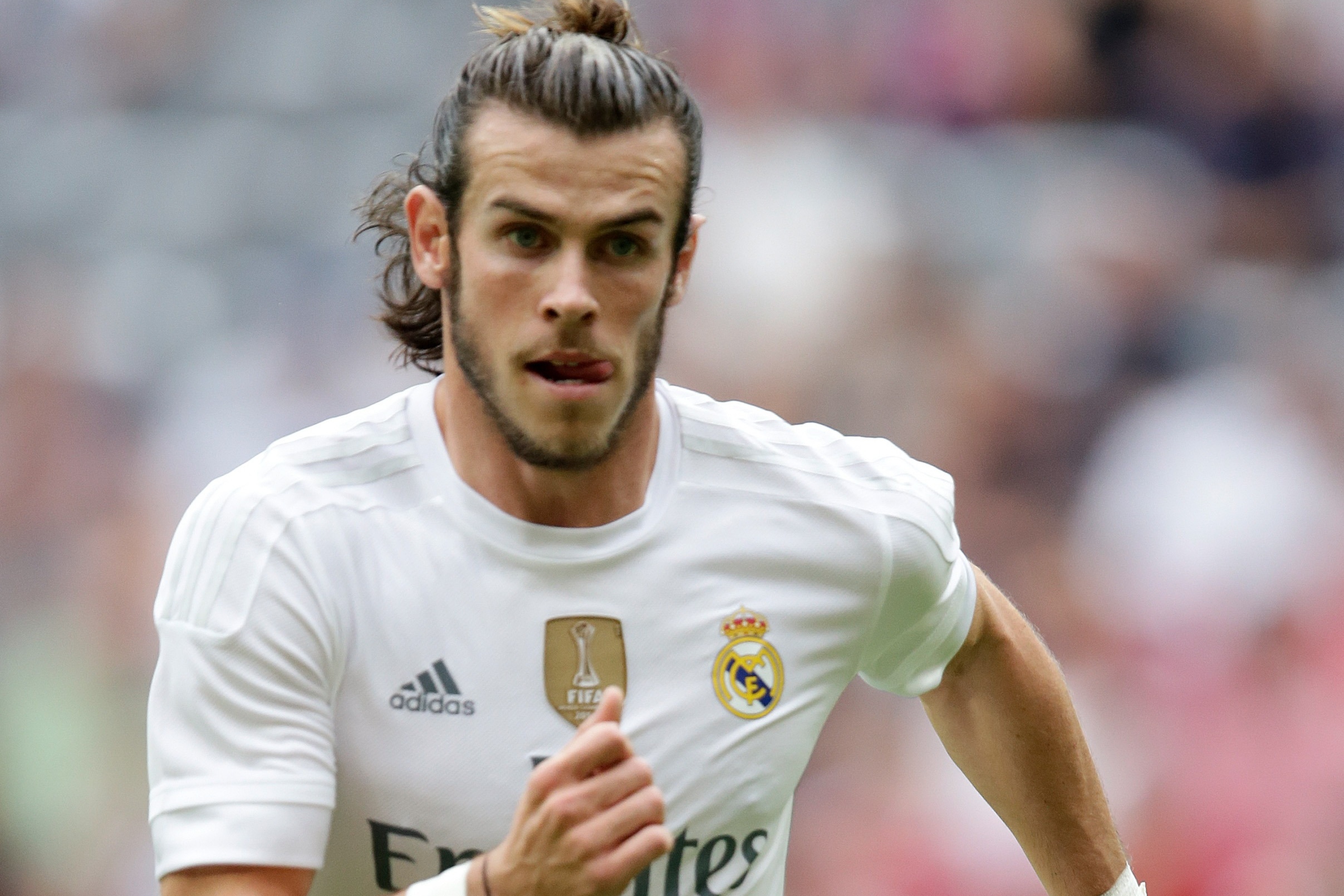 What's behind the Spurs shirt switches for Gareth Bale? - BBC Sport