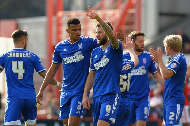 NOTTINGHAM, ENGLAND - OCTOBER 05: Daryl Murphy of Ipswich Town celebrates scoring their first goal during the Sky Bet Championship match between Nottingham Forest and Ipswich Town at City Ground on October 5, 2014 in Nottingham, England. (Photo by Tony Marshall/Getty Images)