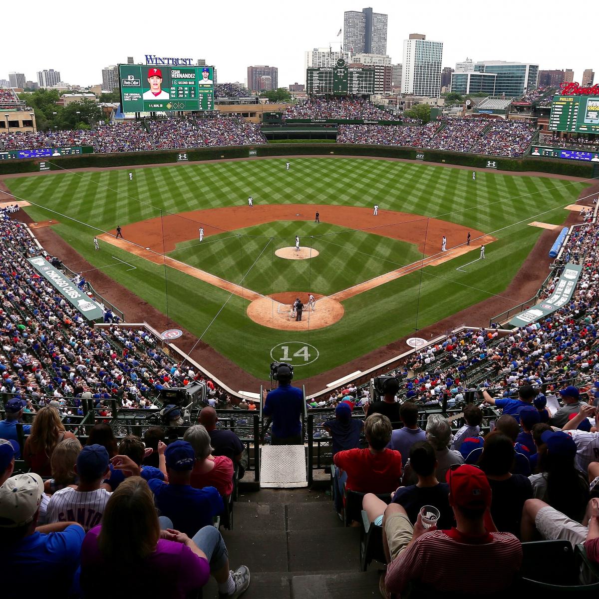 Louisville Cardinals baseball stadium evacuated after bomb threat, game  goes on