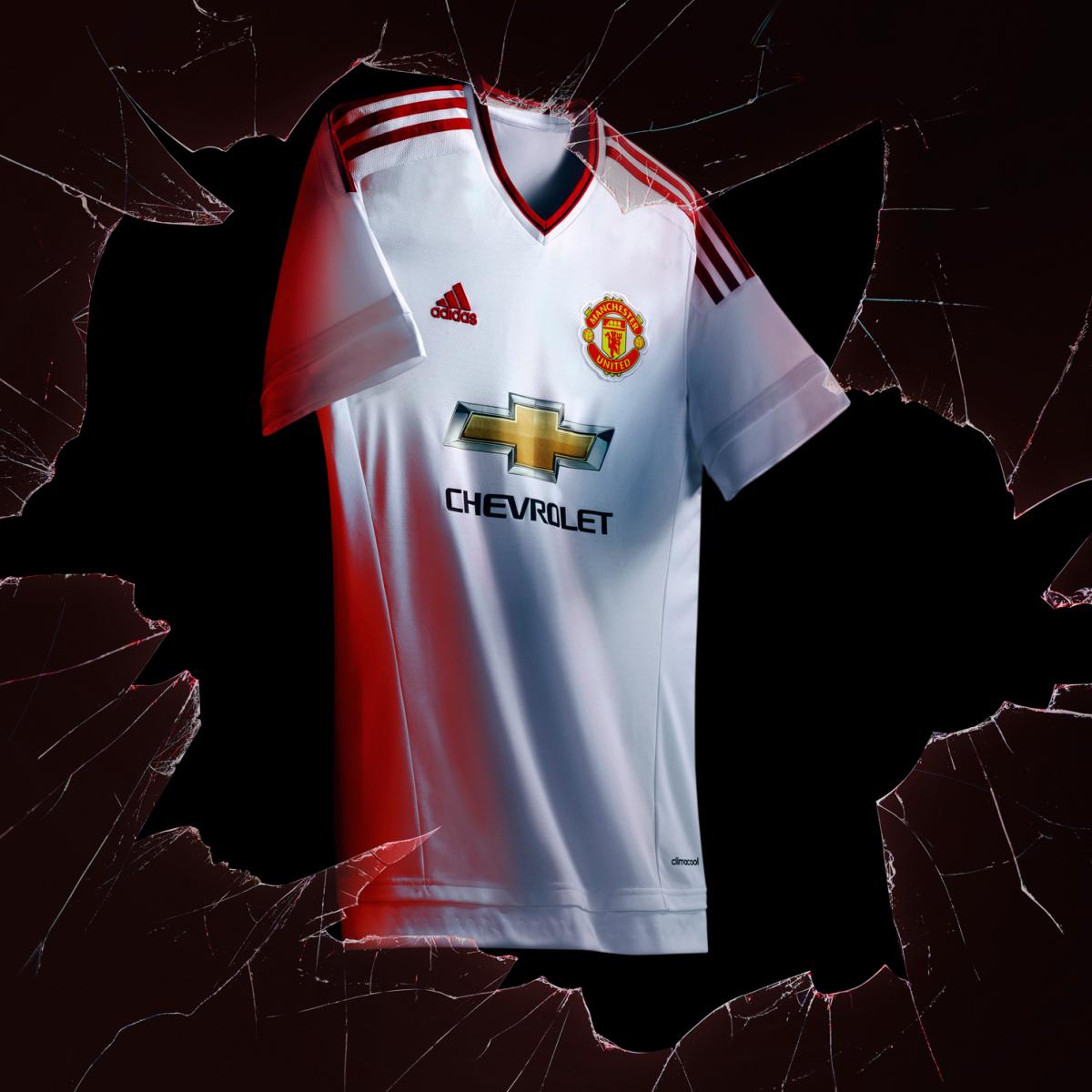 Manchester United Unveil Away Kit for 2015/16 Season Bleache