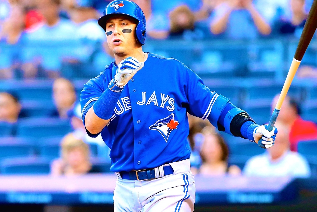 Troy Tulowitzki traded north of the border to the Toronto Blue