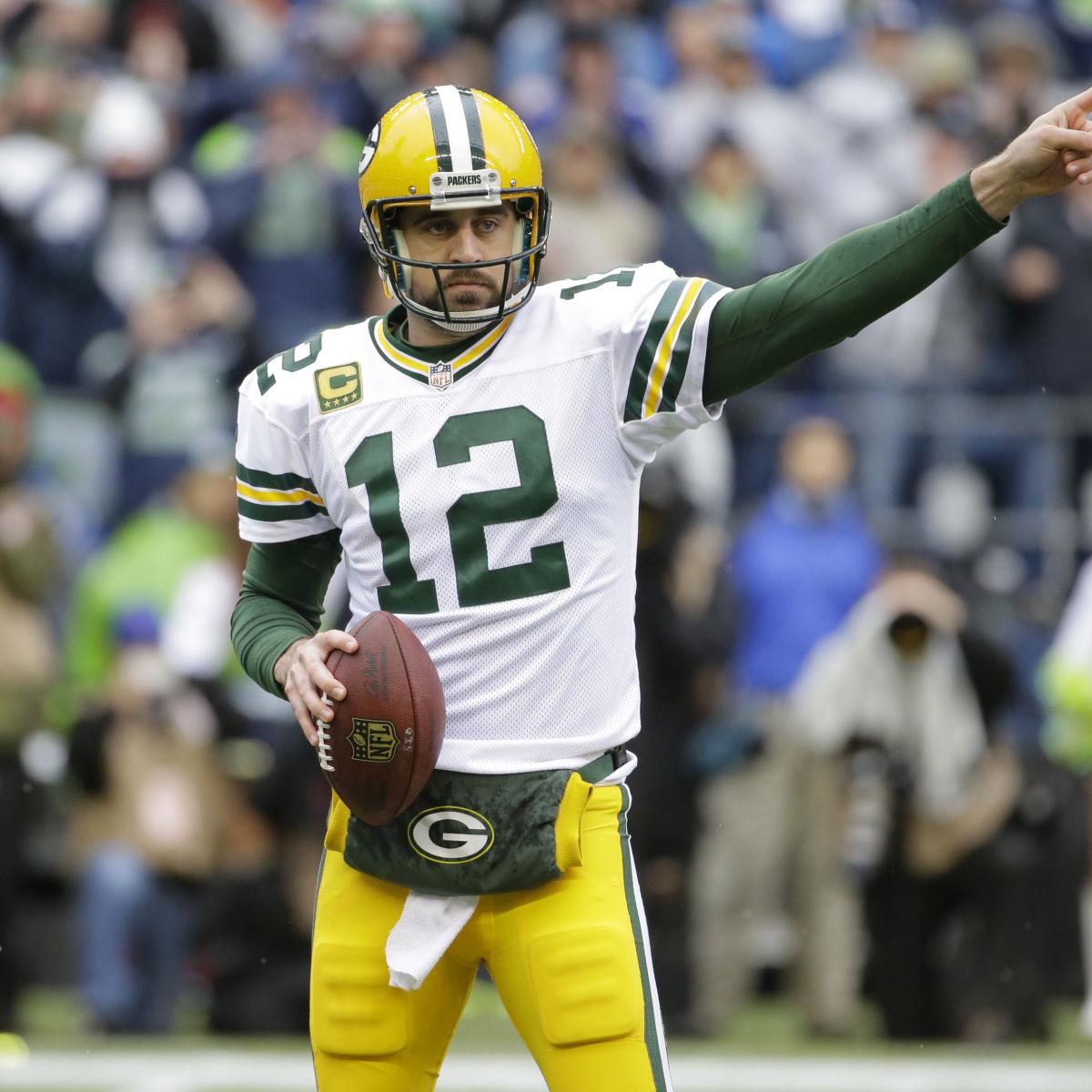 Fantasy Football 2015: QB Rankings, Projections and Top Team Names