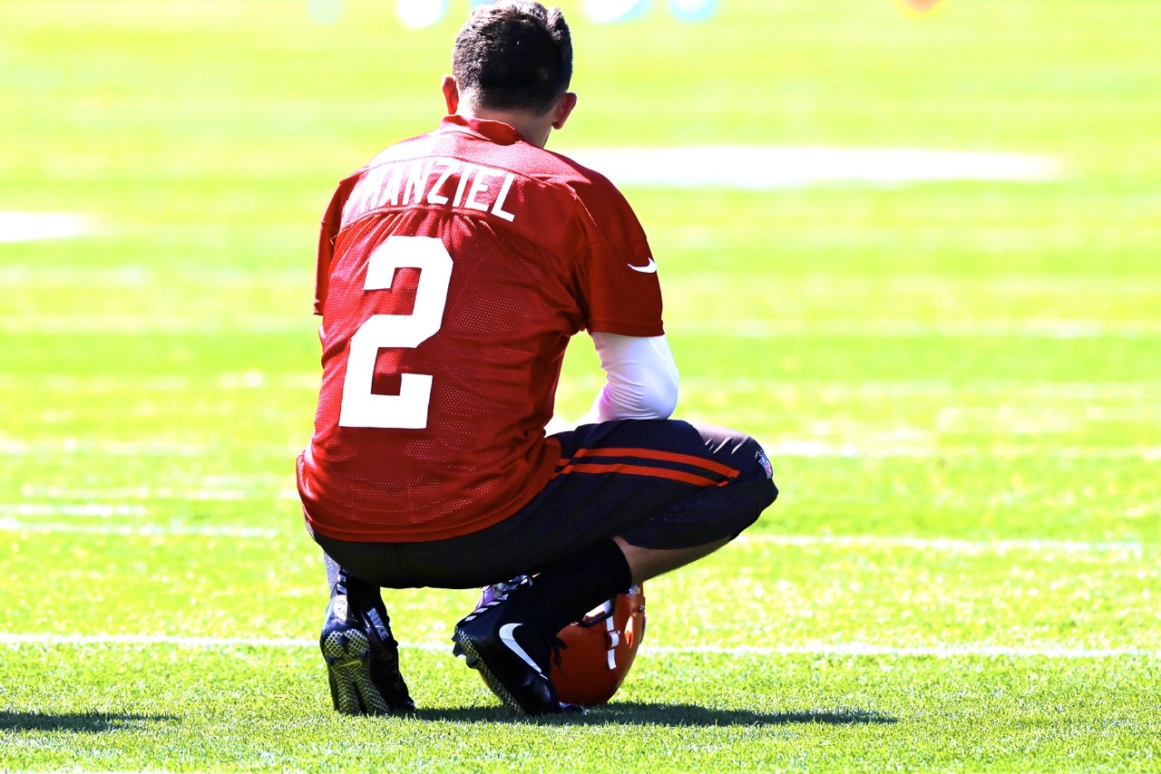 Johnny Manziel's Presence Hangs Over Browns Starter Brian Hoyer