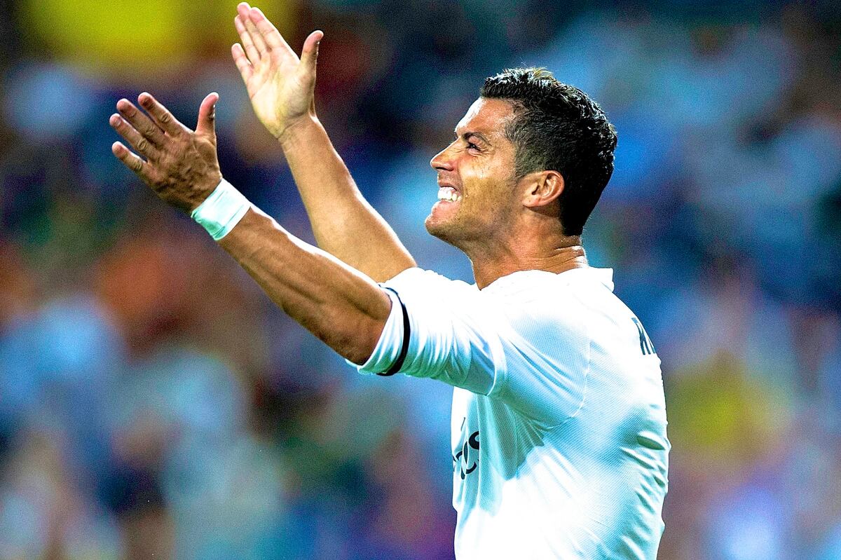 Galatasaray S.K. (football) visual data 2