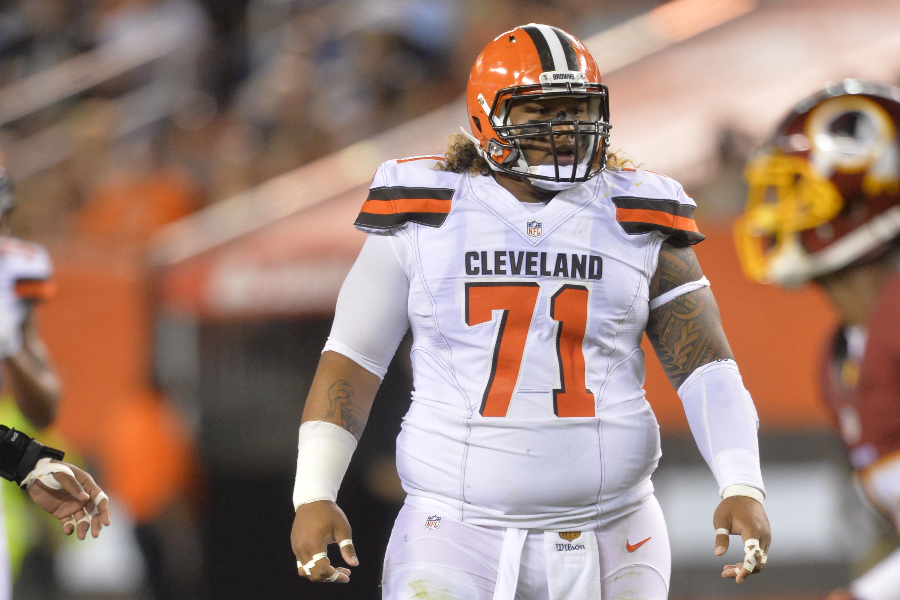 Massive nose tackle Danny Shelton heads for first round