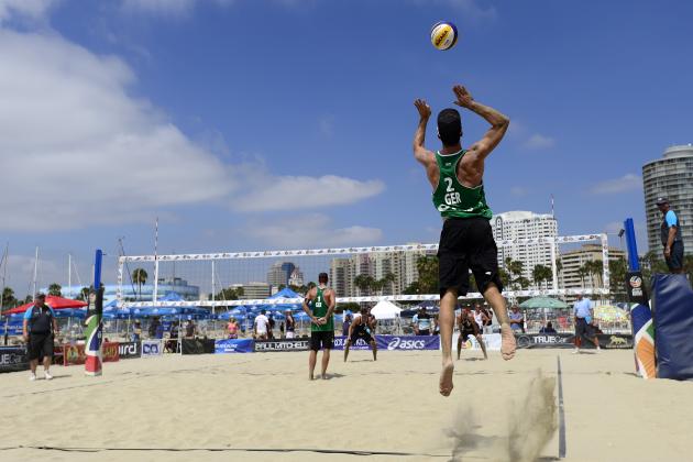 LONG BEACH, CA - AUGUST 20: Stefan Windcheif of Germany serves during the 2015 ASICS World Series of Beach Volleyball at the TrueCar Course at Alamitos Beach on August 20, 2015 in Long Beach, California. (Photo by Robert Laberge/Getty Images)