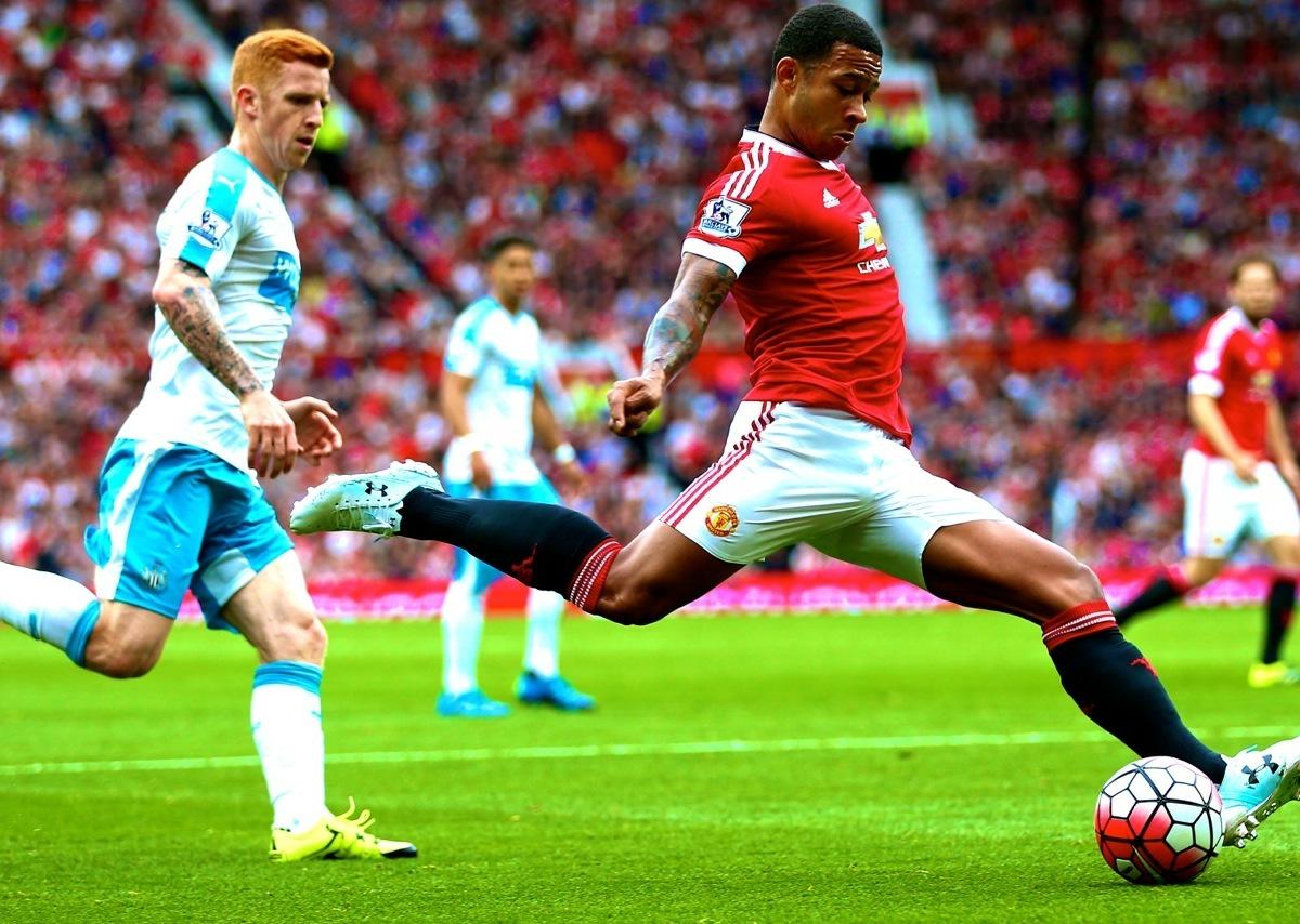Manchester United vs. Newcastle: Score and Reaction from 2015 Premier ...