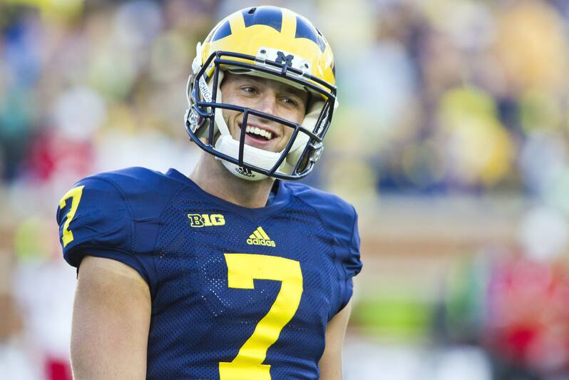 Michigan Football Week 3 Fall Camp Stock Report Bleacher Report Latest News Videos And Highlights