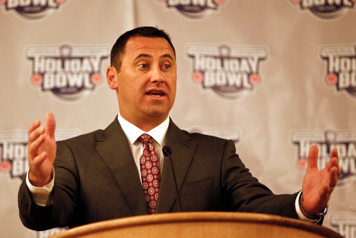 Steve Sarkisian Reportedly Angered USC Alumni, Boosters with Comments