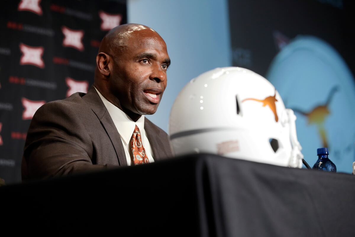 Texas Football DepthChart Analysis, Complete 2015 Preview and