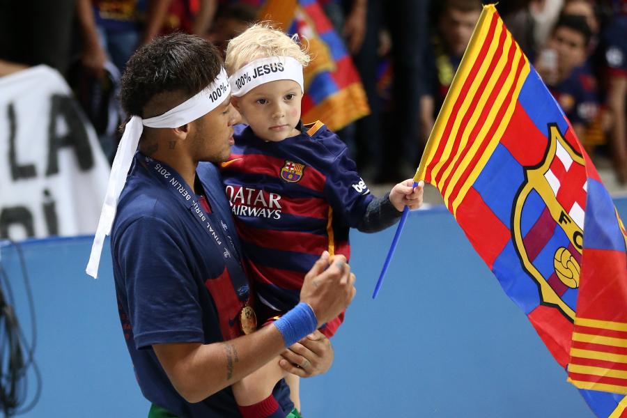 Neymar S Son And Ex Girlfriend Move To Barcelona To Be Closer To