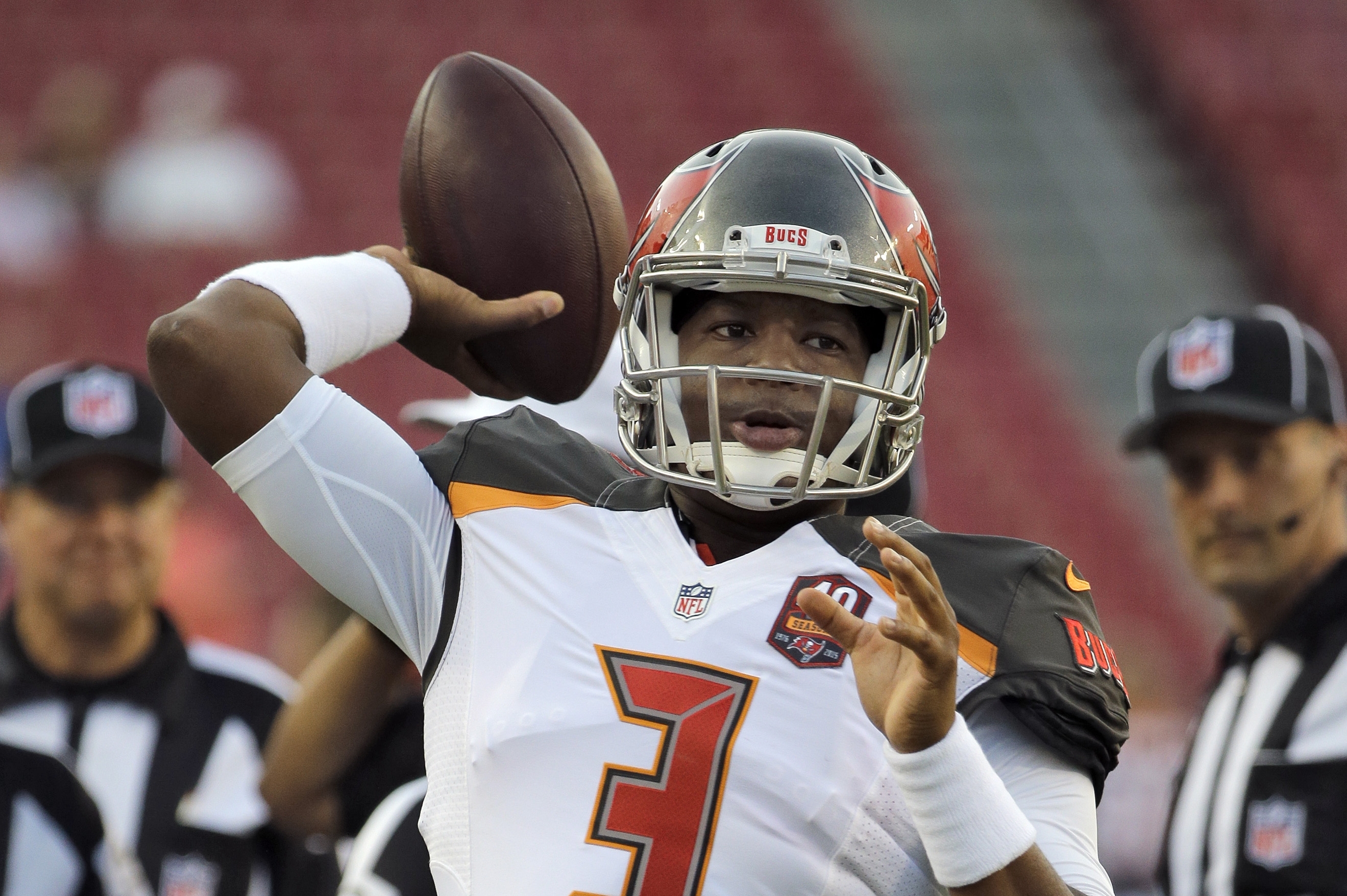 Jameis Winston stats: How the Bucs QB performed under pressure