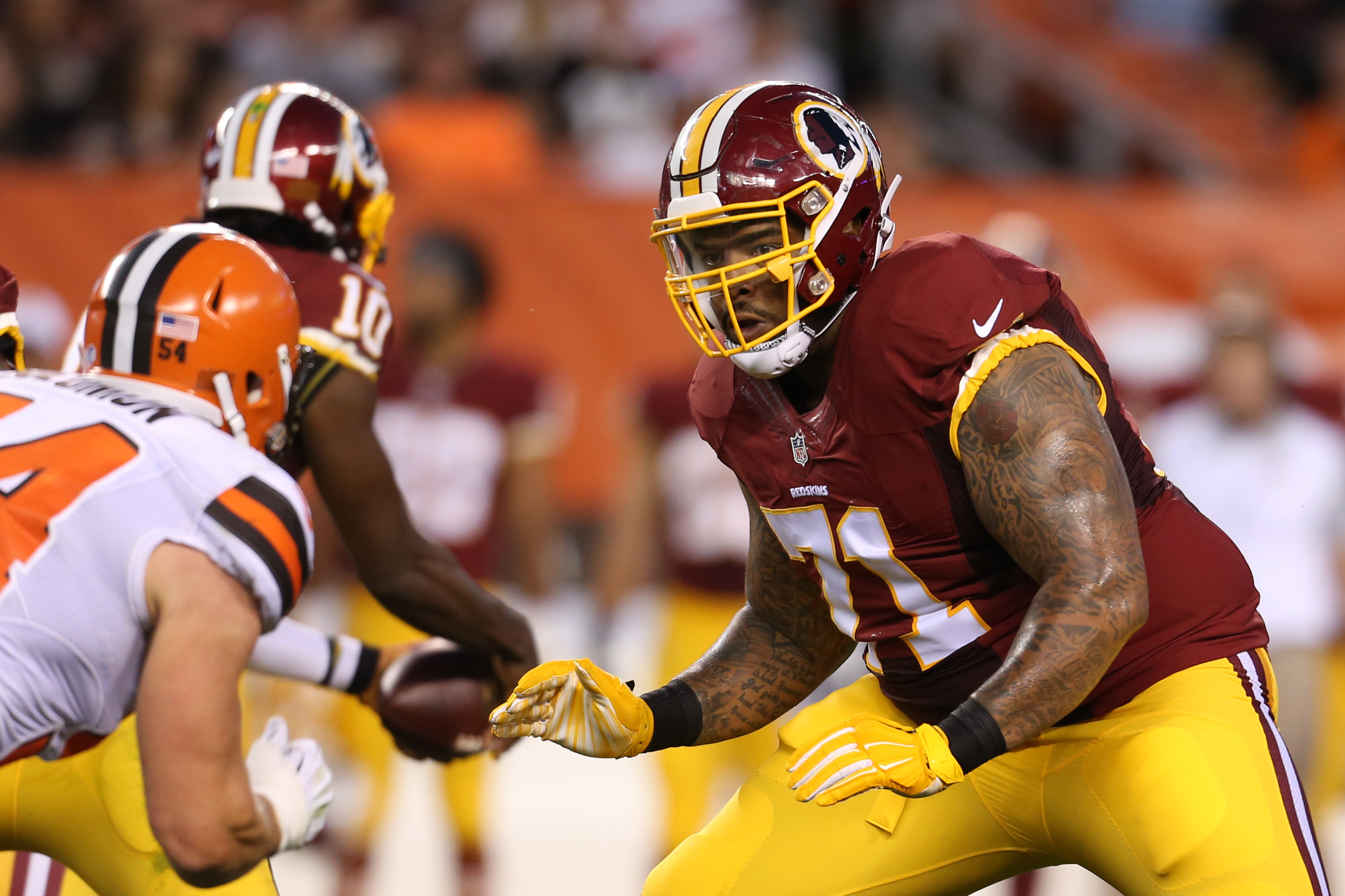 Redskins hope to keep Trent Williams, but a big hurdle remains