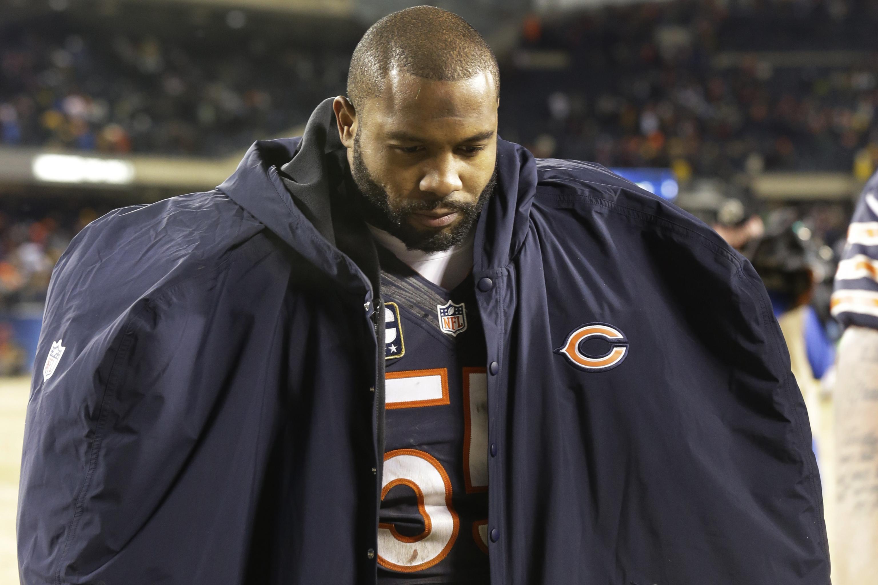 Lance Briggs Denies He's Retired, Will Make Decision on Career in