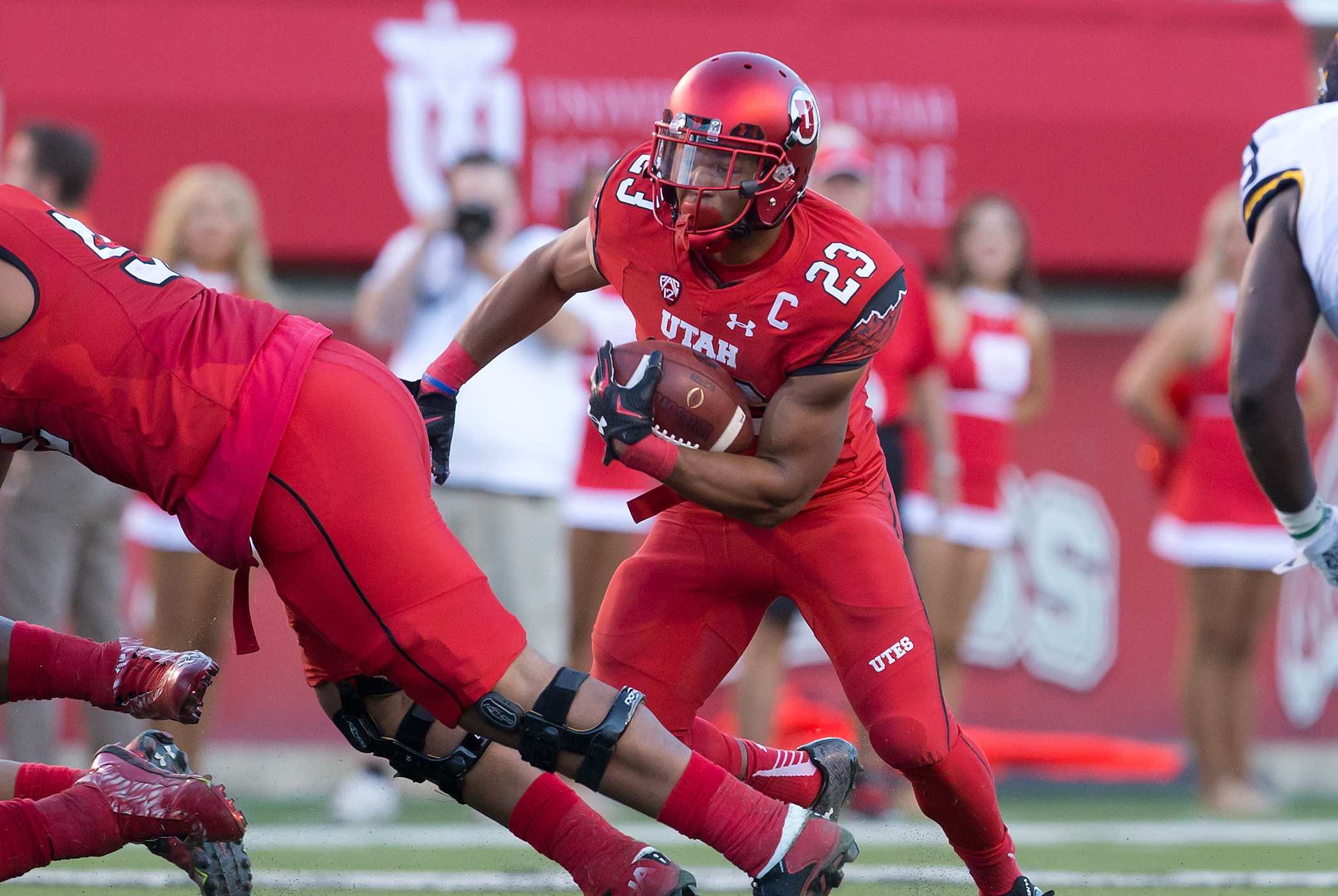 Devontae Booker returns from injury for the RB-needy Broncos 