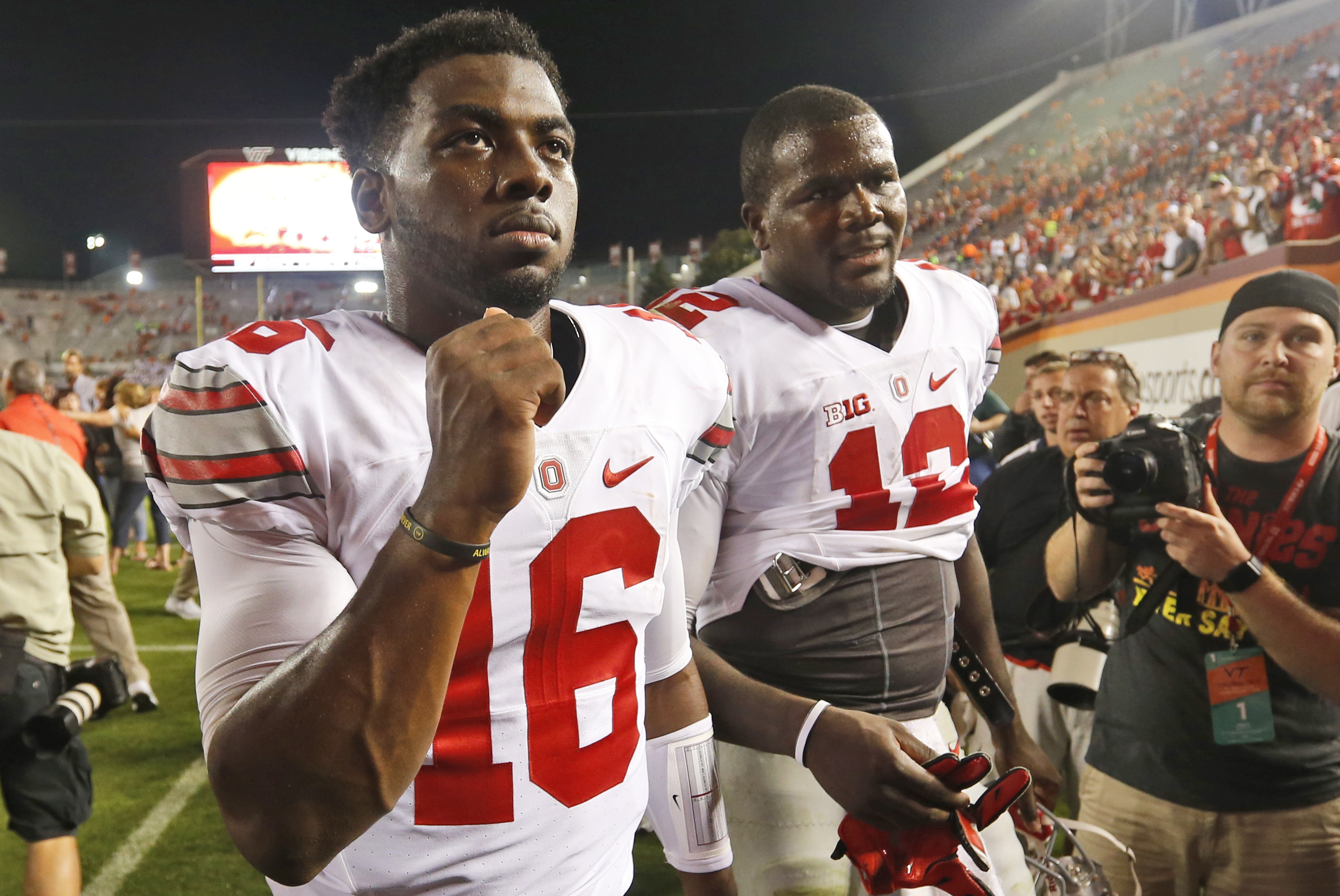 No. 1 Ohio State 38, Hawaii 0: Ezekiel Elliott scores three touchdowns in  win over Rainbow Warriors