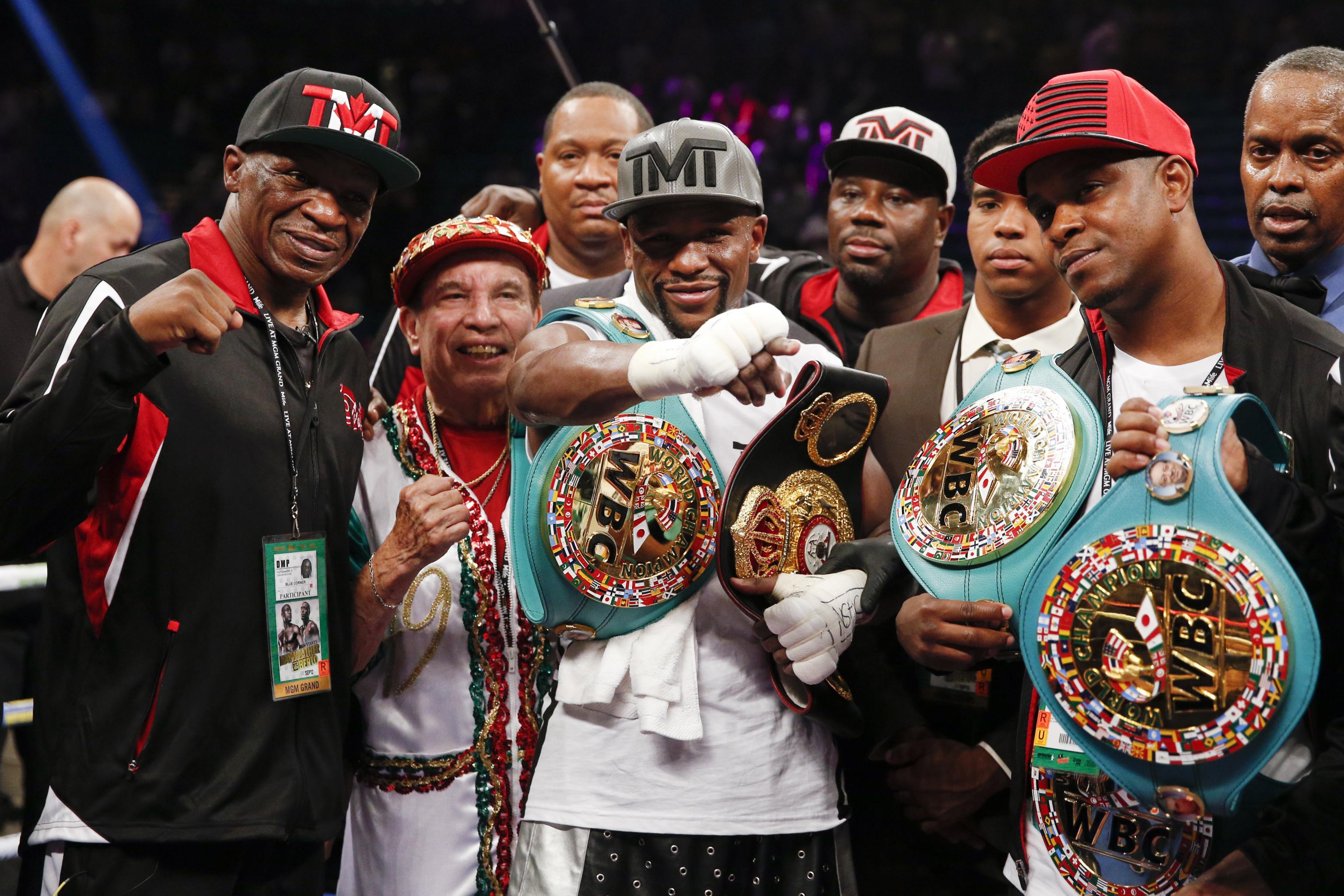 Floyd Mayweather Retires: Twitter Reacts as Boxing Star Announces  Retirement | News, Scores, Highlights, Stats, and Rumors | Bleacher Report