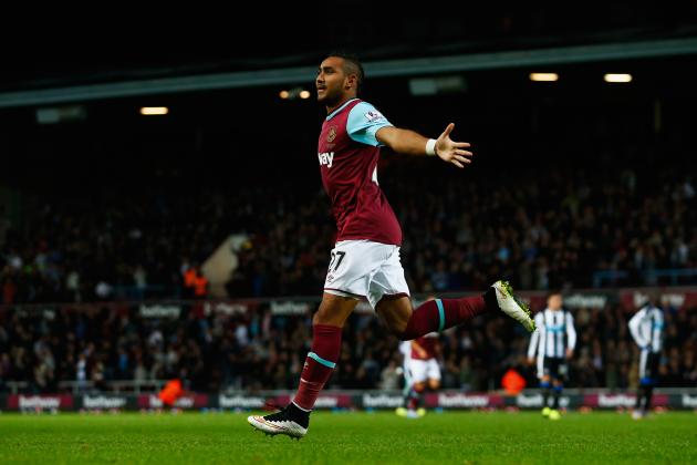 LONDON, ENGLAND - SEPTEMBER 14:  Dimitri Payet of West Ham United celebrates scoring his second goal during the Barclays Premier League match between West Ham United and Newcastle United at the Boleyn Ground on September 14, 2015 in London, United Kingdom.  (Photo by Julian Finney/Getty Images)