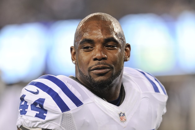 Ahmad Bradshaw Agrees To 1 Year Contract With Colts ahmad-bradshaw-agrees-to-1-year-contract-with-colts