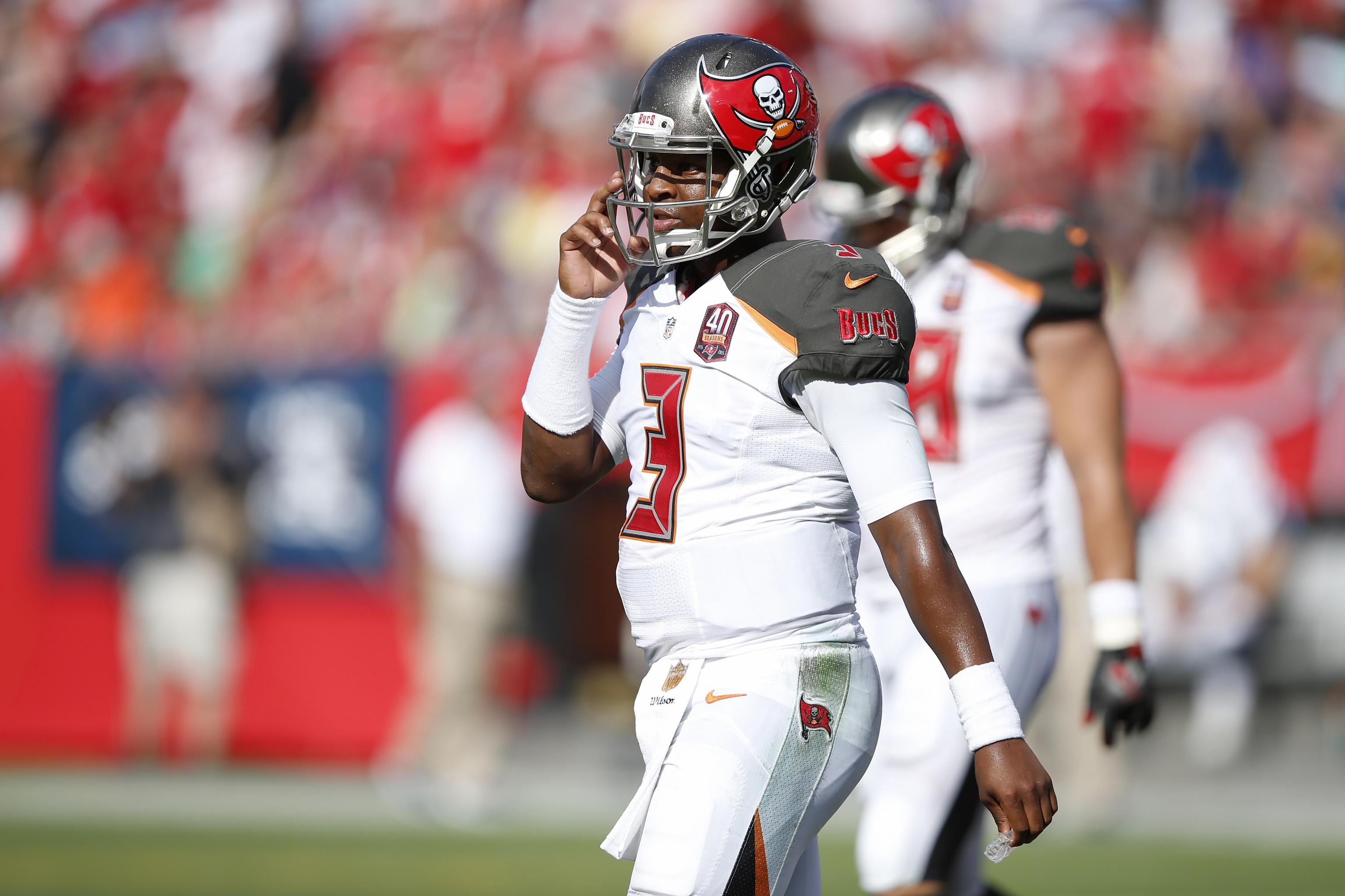 Jameis Winston of Tampa Bay Buccaneers throws pick-6 on first