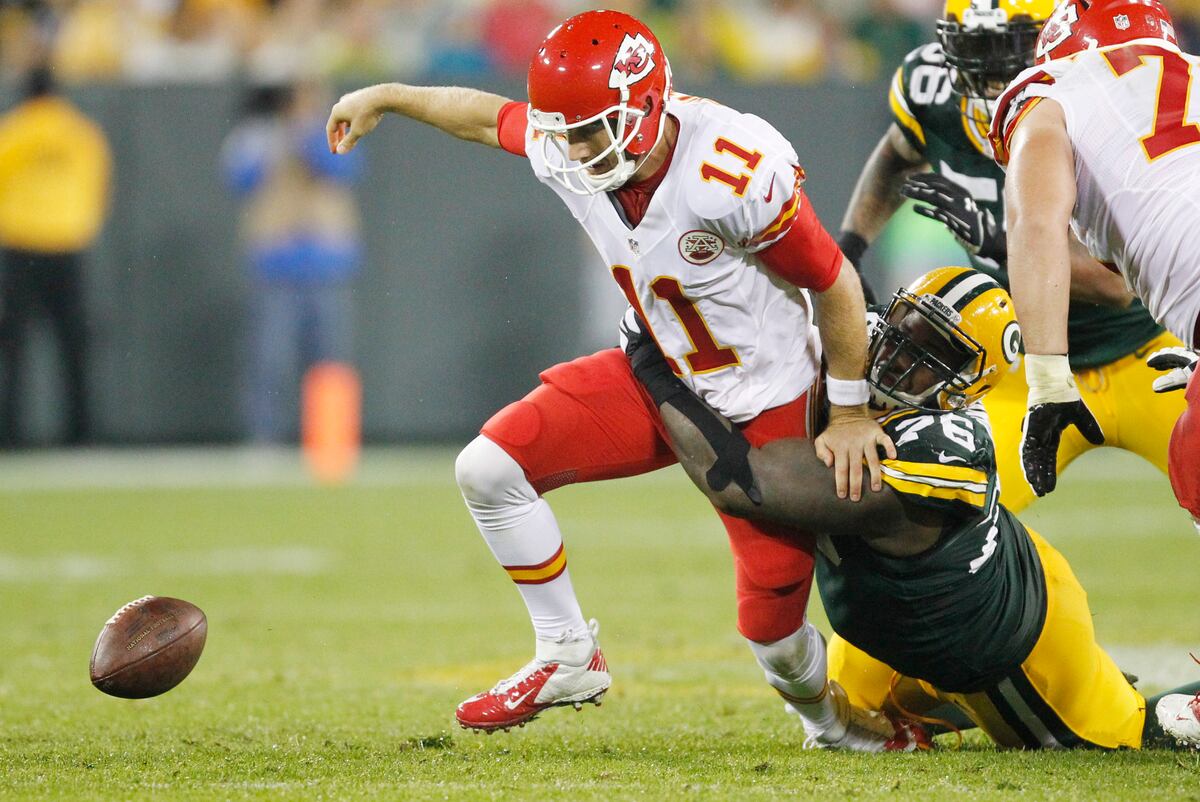 Alex Smith, Andy Reid Sinking Chiefs Offense with ...
