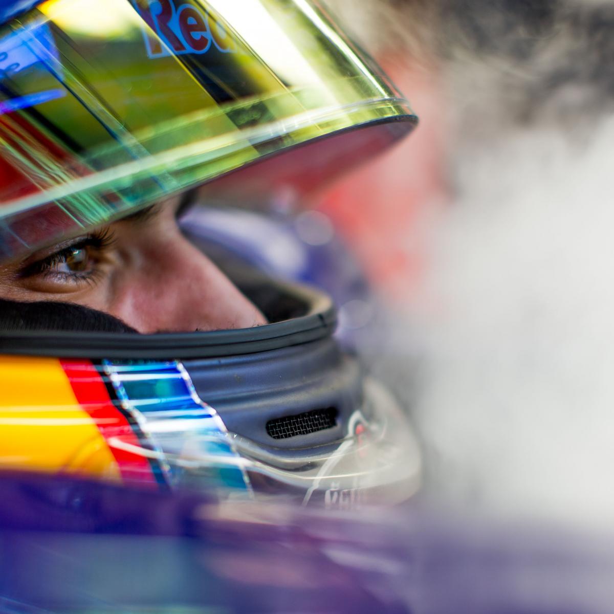 Why Carlos Sainz Jr Is Under Most Pressure Heading to 2015 Russian ...