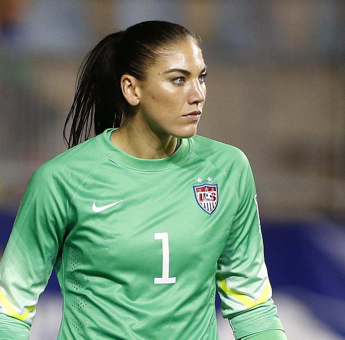Hope Solo Facing Domestic Violence Charges Latest Details And Reaction News Scores