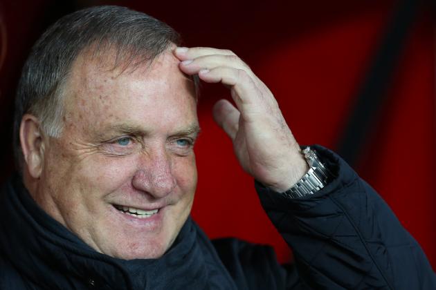Sunderland's manager Dick Advocaat awaits the start of the English League Cup third round soccer match between Sunderland and Manchester City at the Stadium of Light, Sunderland, England, Tuesday, Sept. 22, 2015 (AP Photo/Scott Heppell)
