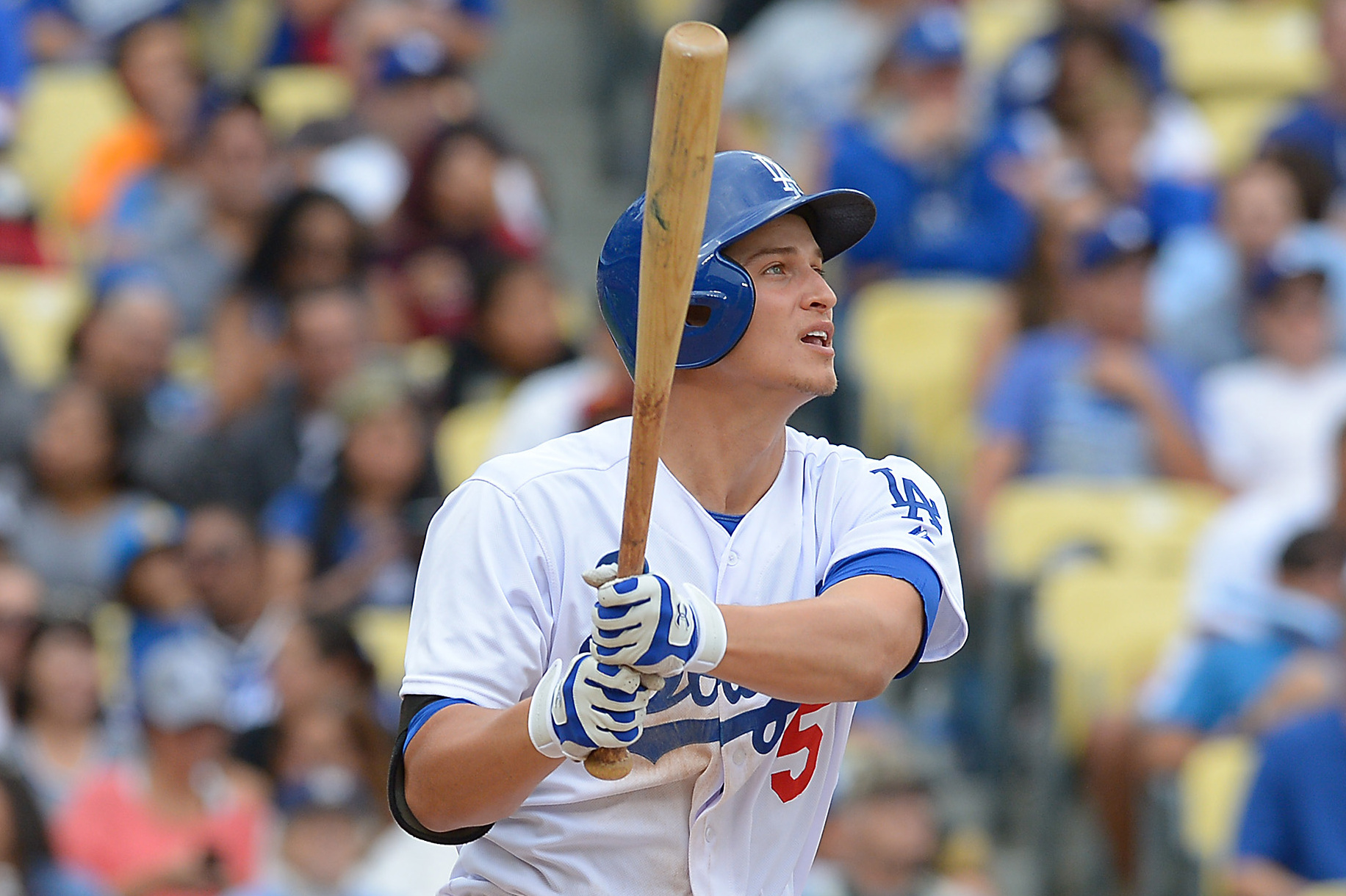 Dodgers Corey Seager keeps hold on shortstop as Jimmy Rollins