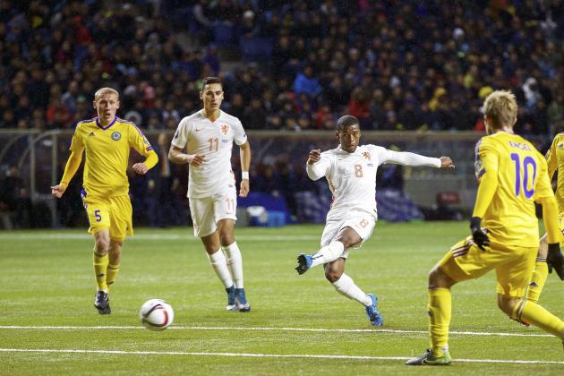 (L-R) Islambek Kuat of Kazachstan, Anwar El Ghazi of Holland of Holland, Georginio Wijnaldum of Holland, Konstantin Engel of Kazachstan 0-1 during the EURO 2016 qualifying match between Kazachstan and The Netherlands on October 10, 2015 at the Astana Arena in Astana, Kazachstan.(Photo by VI Images via Getty Images)