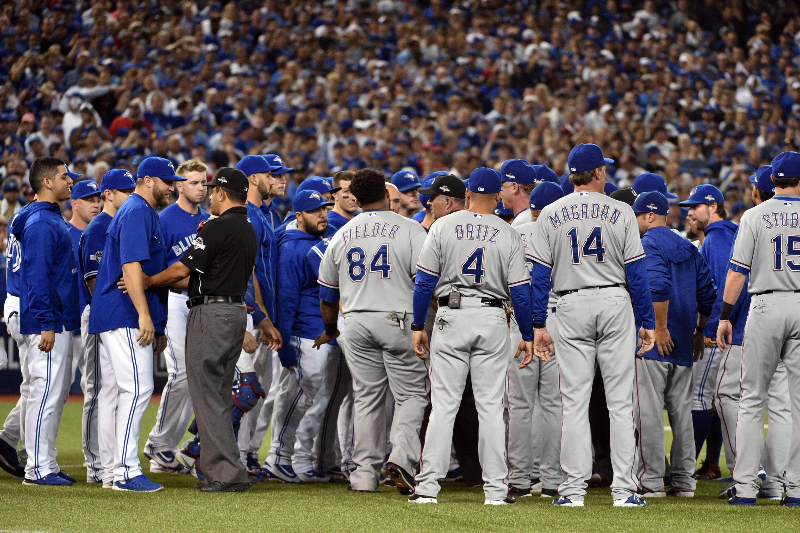 Adrian Beltre out of Rangers lineup for ALDS Game 4