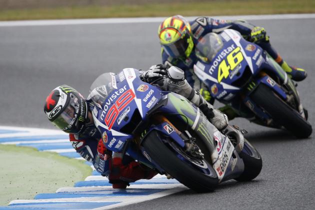 Spain's Jorge Lorenzo steers his Yamaha tailed by Italy's Valentino Rossi on Yamaha during the MotoGP Japanese Motorcycle Grand Prix at the Twin Ring Motegi circuit in Motegi, north of Tokyo,  Sunday, Oct.  11, 2015. (AP Photo/Shizuo Kambayashi)