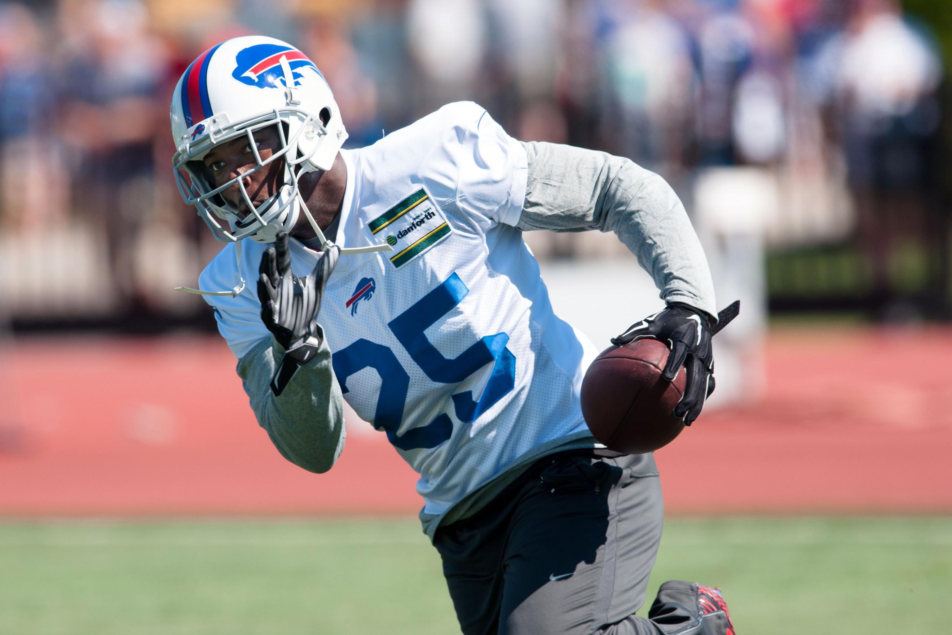 Buffalo Bills RB LeSean McCoy says he has a Grade 2 hamstring pull