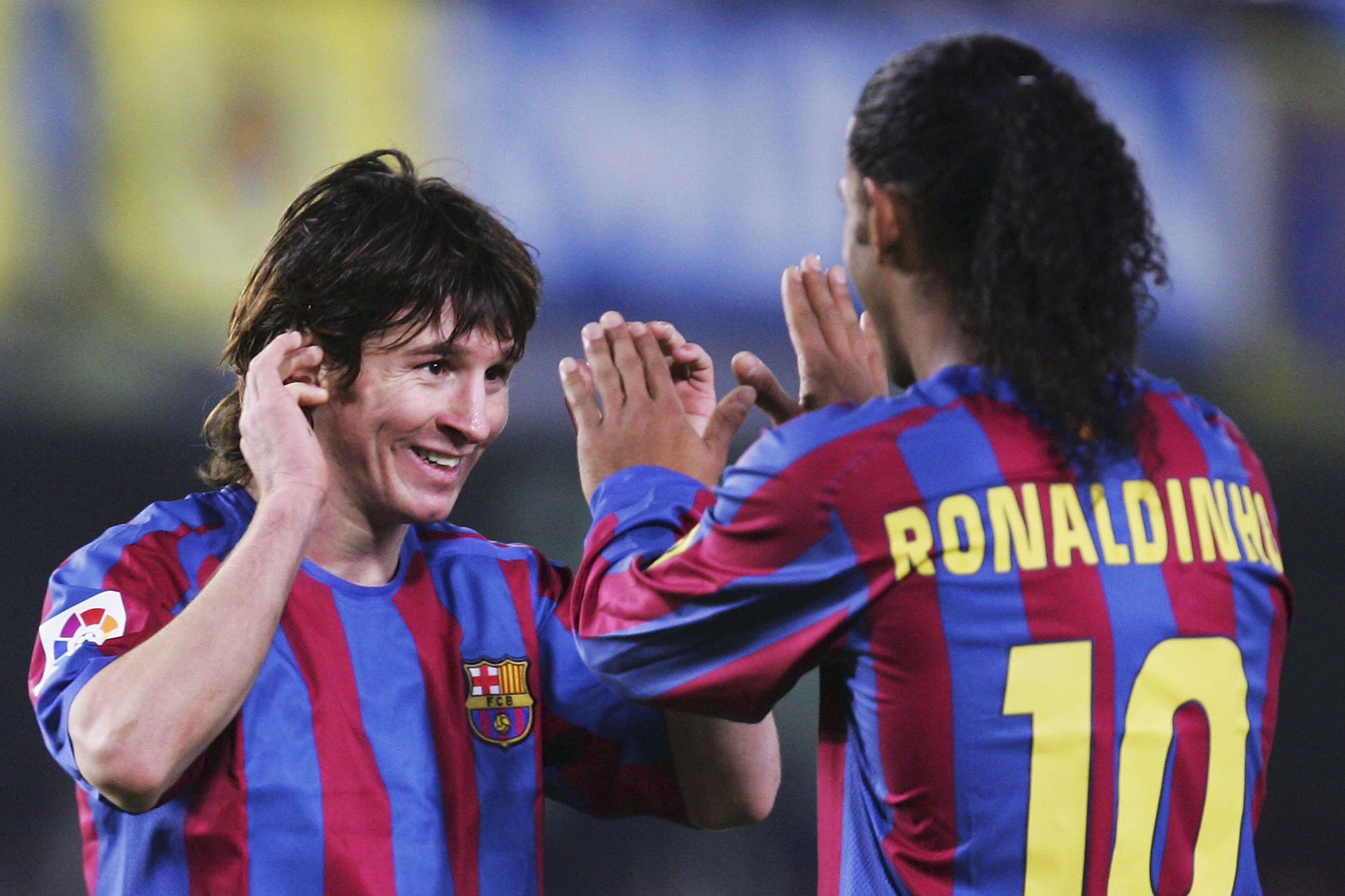 24 Lionel Messi Barcelona Debut Pics