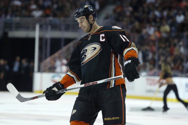 Anaheim Ducks center Ryan Getzlaf  during an NHL hockey game against the Arizona Coyotes in Anaheim, Calif., Wednesday, Oct.14, 2015. (AP Photo/Christine Cotter)