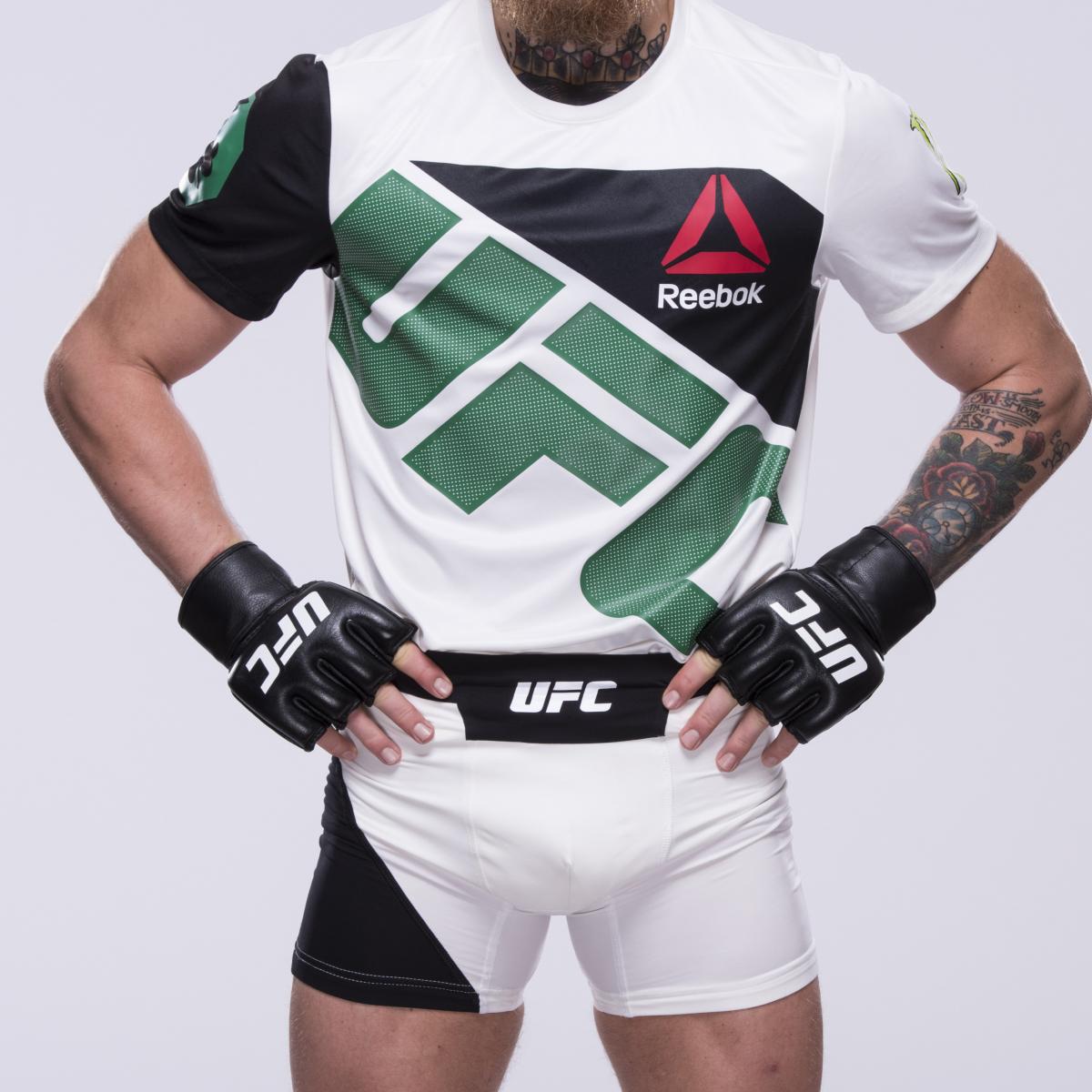 Trascendencia Miniatura oscuridad So Long and Thanks for All the Kicks: Time to Pull the Plug on UFC-Reebok  Fiasco | News, Scores, Highlights, Stats, and Rumors | Bleacher Report