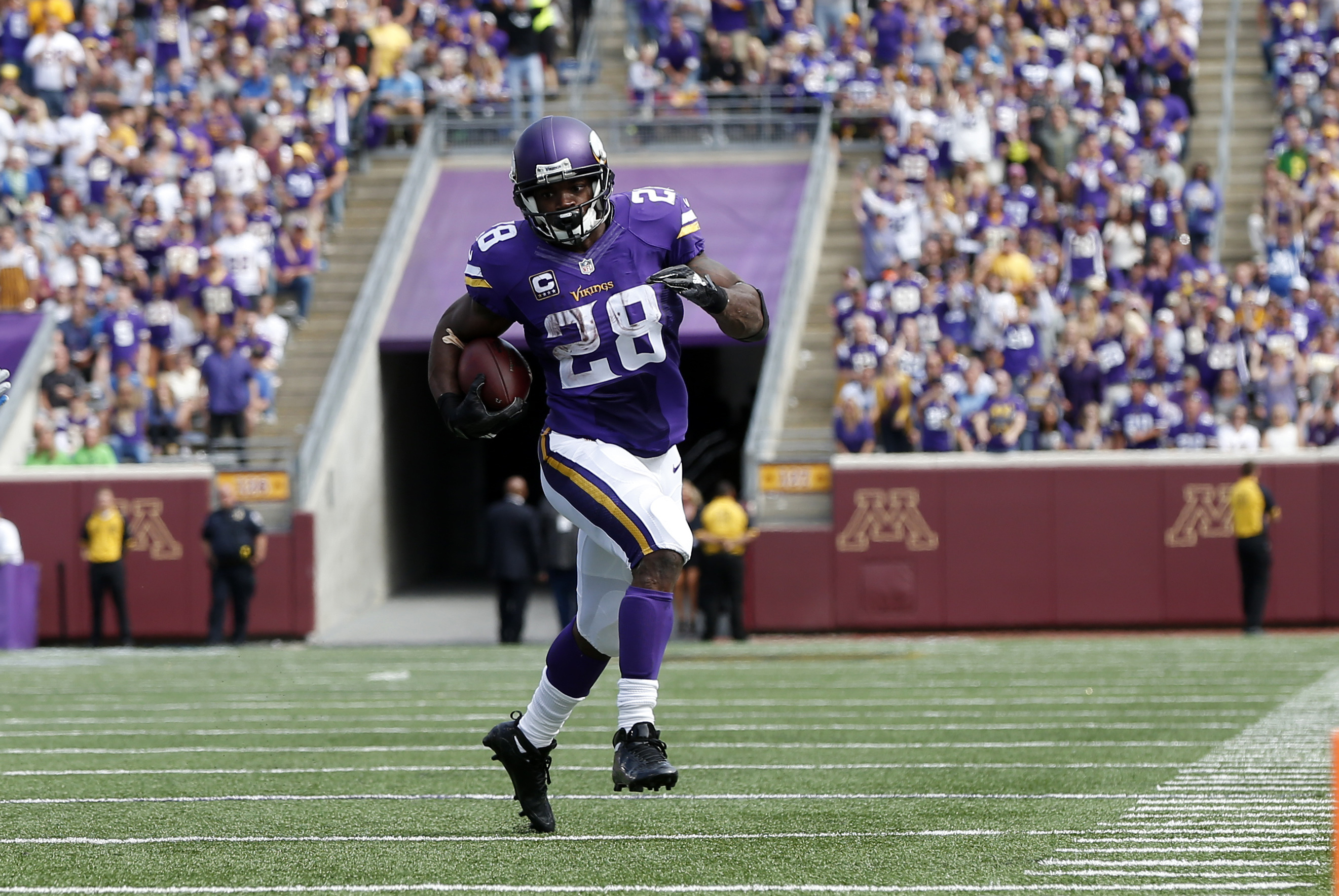 Vikings look to clinch NFC North with sweep of Lions