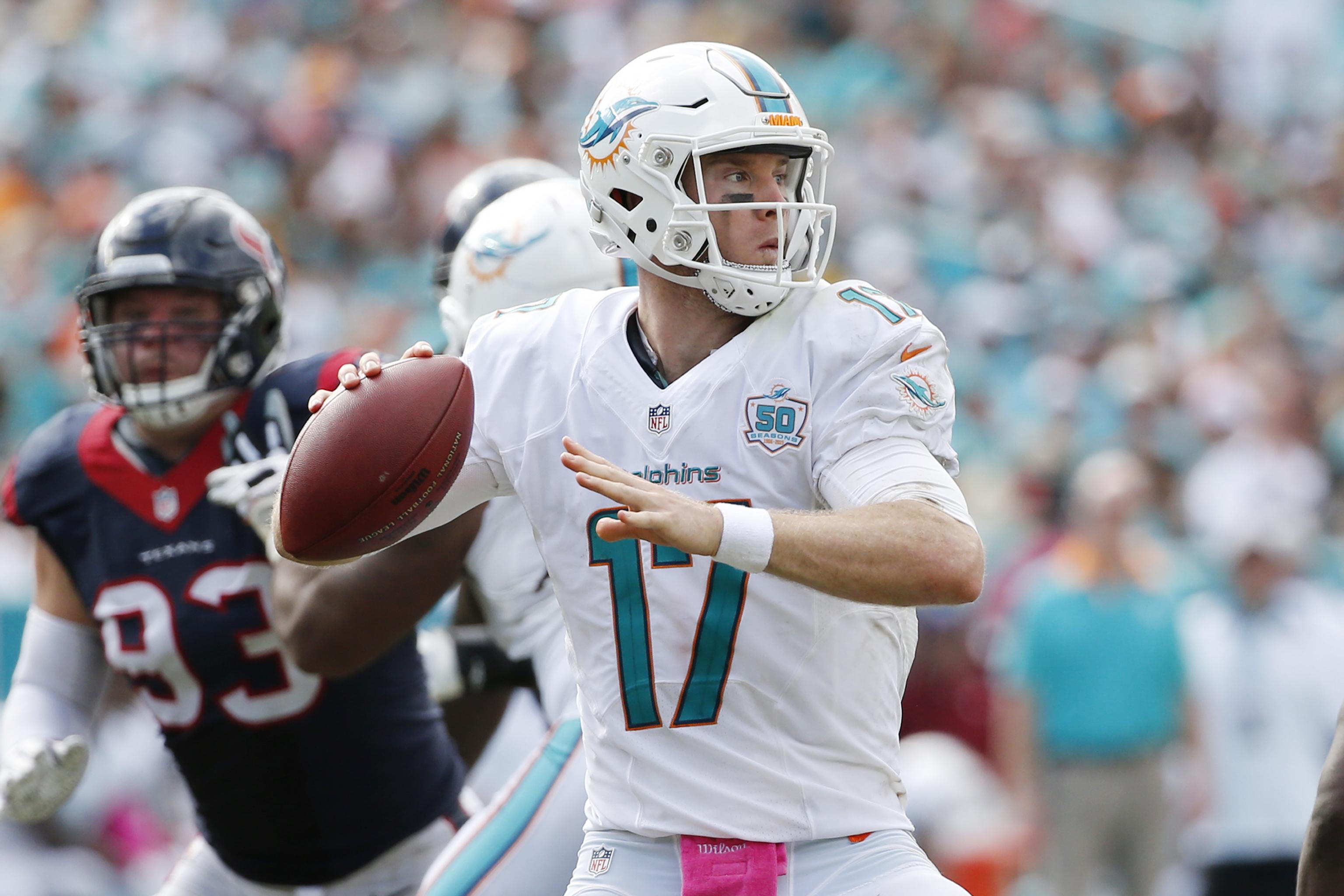 Ryan Tannehill Sets NFL Record for Consecutive Completions | News, Scores, Highlights, Stats, and Rumors | Bleacher Report