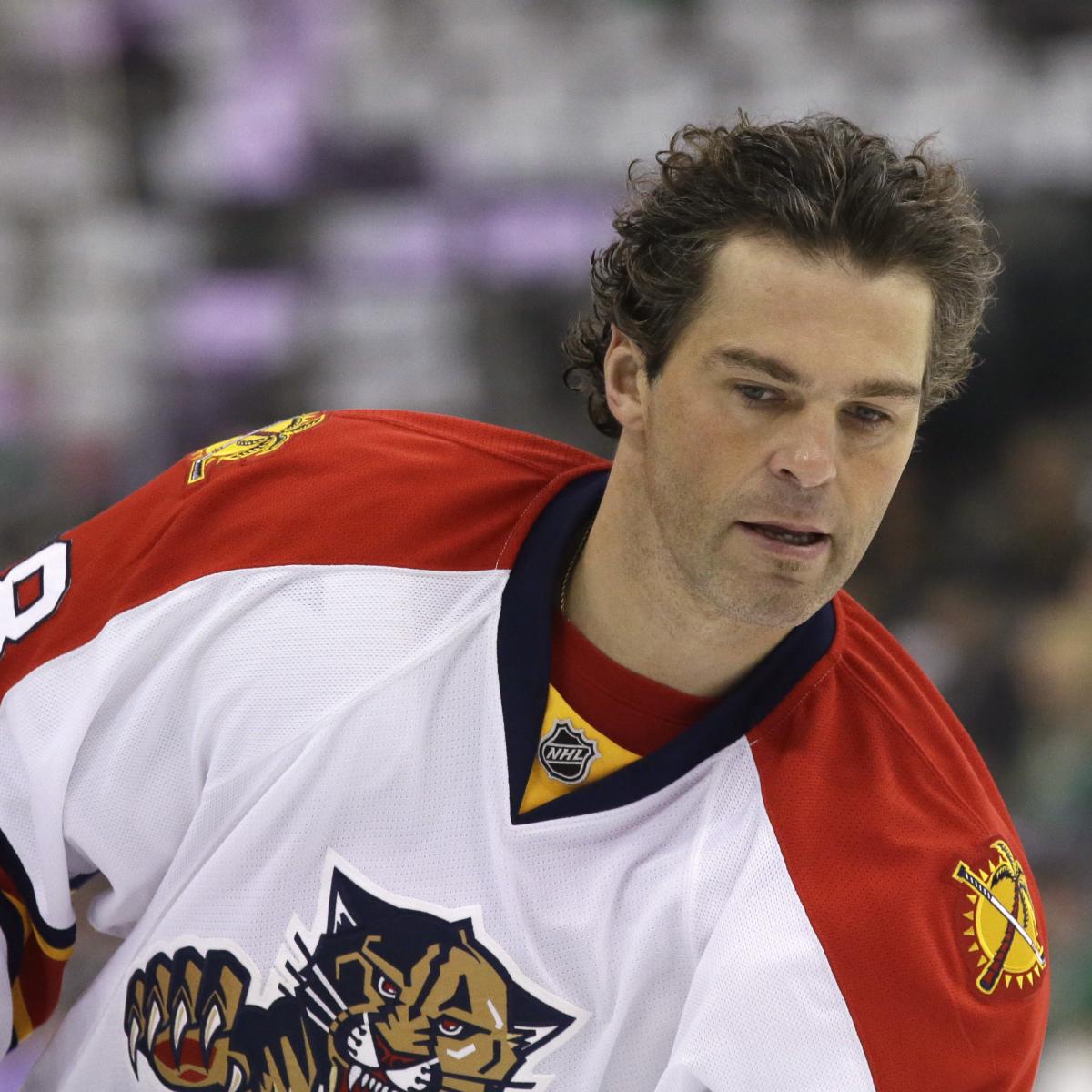 Jaromir Jagr injury: Stars forward day-to-day with back issue