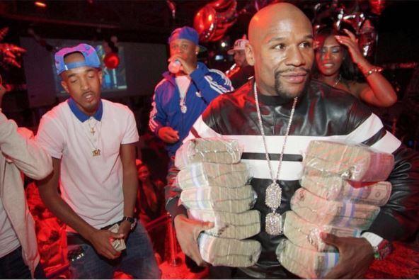 Floyd Mayweather Reportedly Takes $50,000 Cash into Miami Strip Club |  News, Scores, Highlights, Stats, and Rumors | Bleacher Report