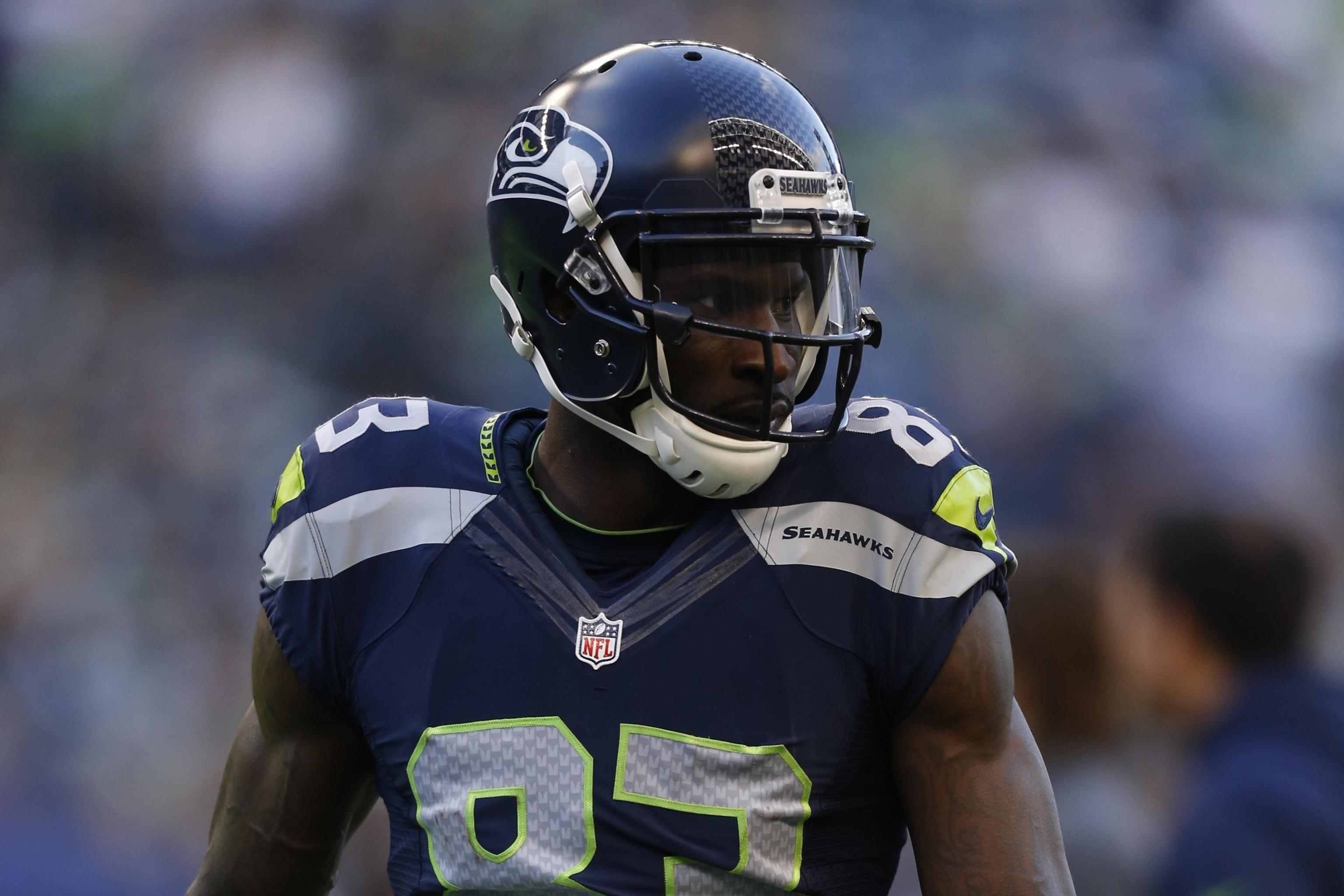 Injured Seattle Seahawks receiver Ricardo Lockette makes pregame appearance  at CenturyLink Field