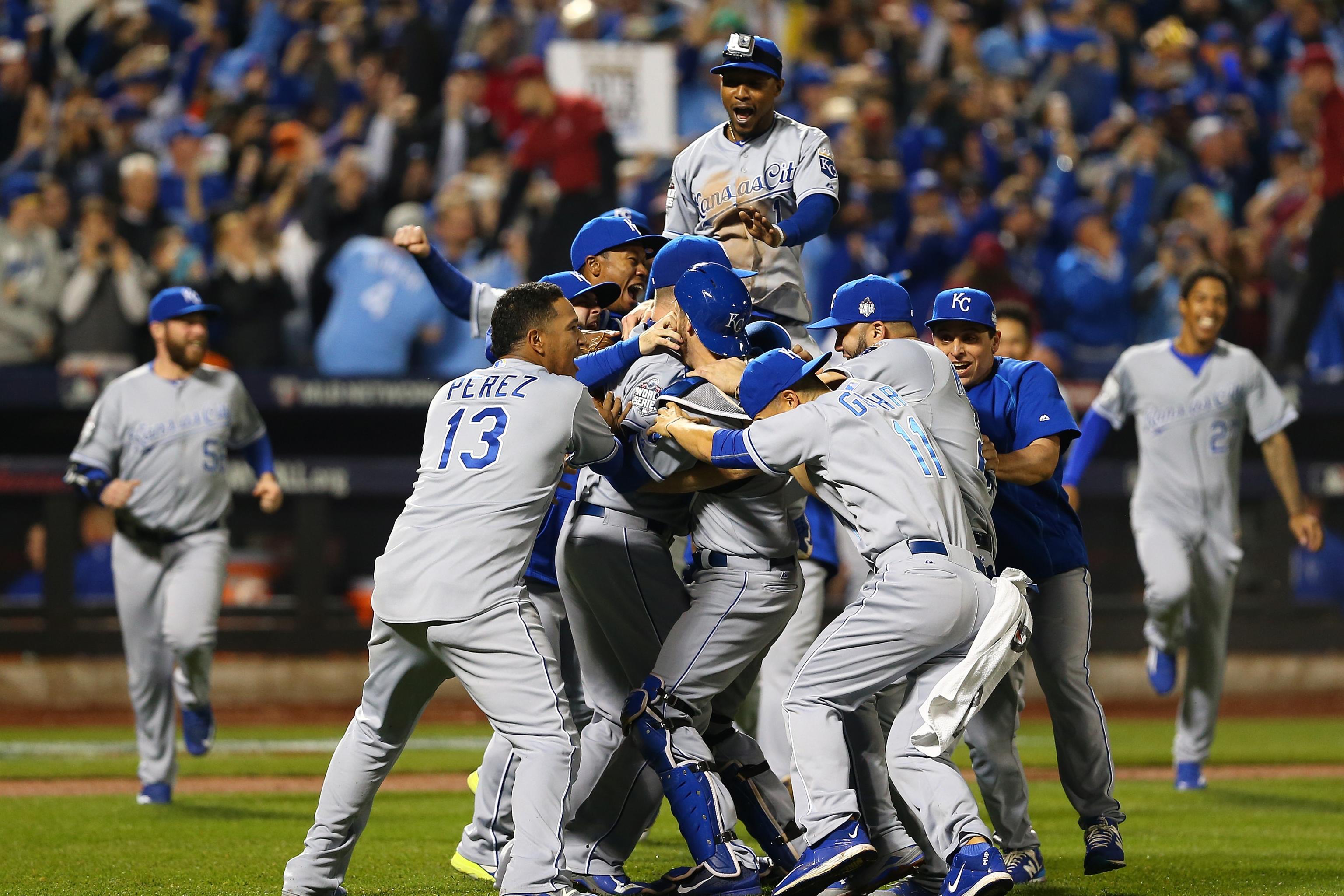 World Series 2015: A year later, Hosmer gets the Royals the extra 90 feet